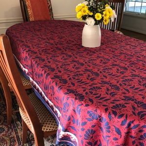 Williams Sonoma Tablecloth